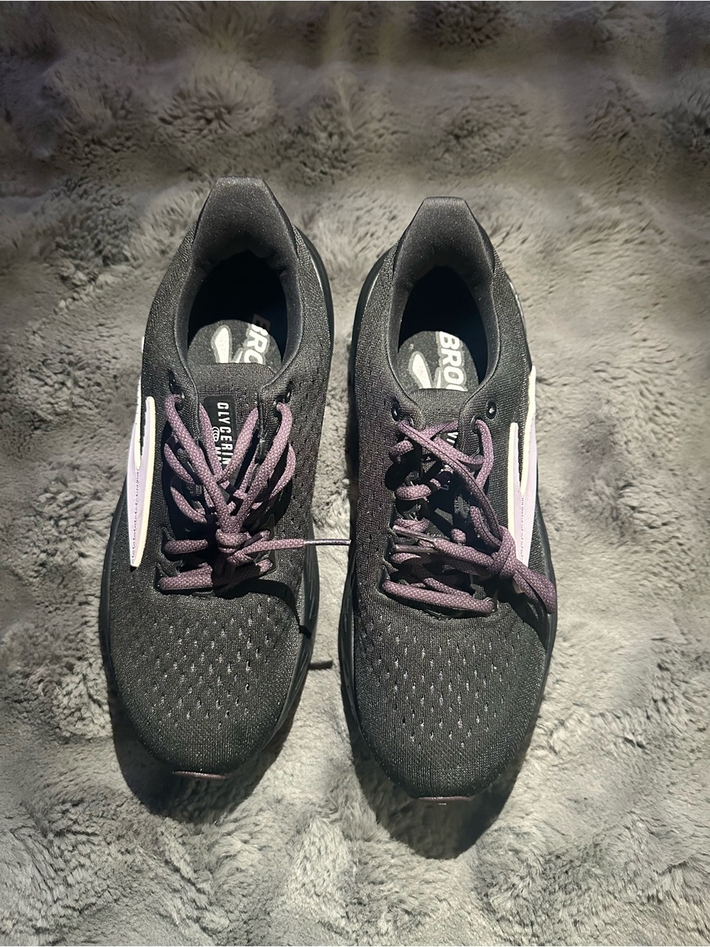 Brooks Glycerin Max
Black Orchid Ice Grey (Women's) - Picture 3 of 6